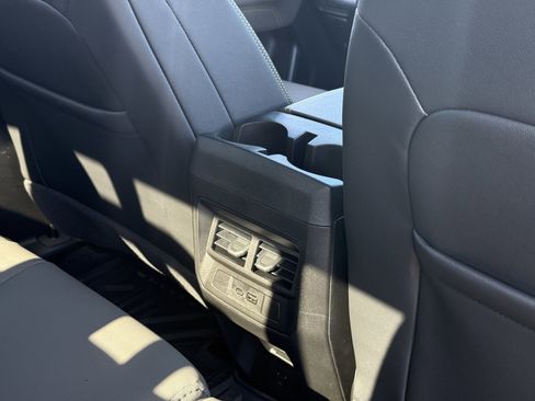 New 2026 Chevrolet Colorado ZR2 w/ ZR2 Bison Edition image 27