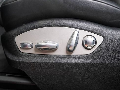 Certified 2020 Porsche Macan AWD/4WD image 20