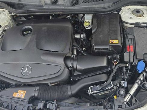 Used 2015 Mercedes-Benz CLA 250 4MATIC image 34