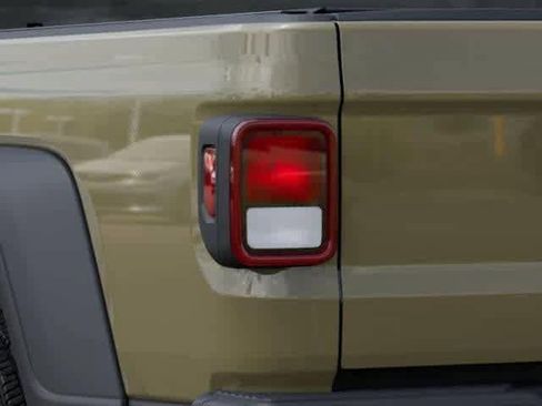 New 2026 Jeep Gladiator Sport image 5