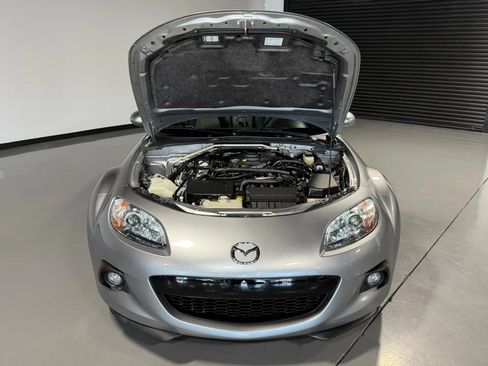 Used 2014 MAZDA MX-5 Miata Grand Touring RWD image 27