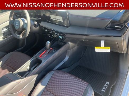 New 2026 Nissan Kicks SR w/ Cold Weather Package AWD/4WD image 28