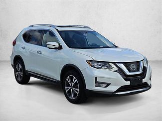 Used 2017 Nissan Rogue SL w/ SL Premium Package video 3