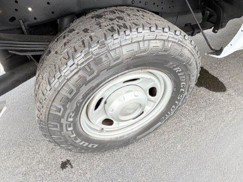 Used 2011 Ford F250 XL w/ PWR Equipment Group image 10