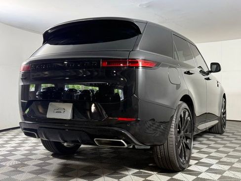 New 2026 Land Rover Range Rover Sport Dynamic SE AWD/4WD image 8