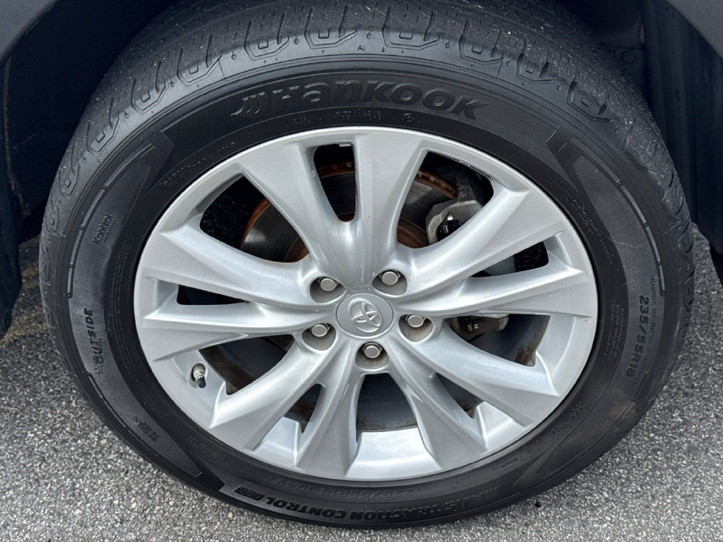 Used 2013 Toyota RAV4 Limited FWD image 11