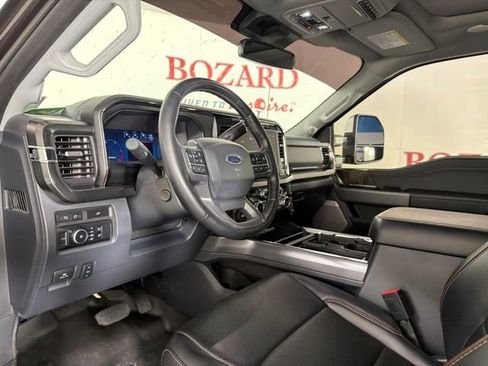 Used 2024 Ford F250 Lariat w/ Lariat Ultimate Package AWD/4WD image 23