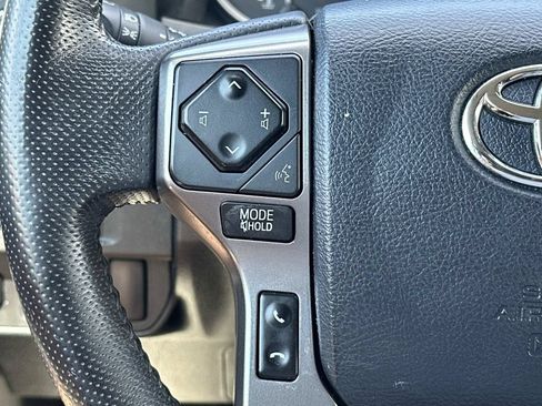 Used 2019 Toyota Tacoma SR5 RWD image 27