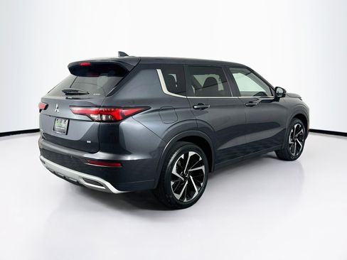 Used 2024 Mitsubishi Outlander SE AWD/4WD image 9