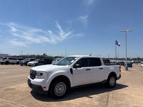 Used 2022 Ford Maverick XL w/ Equipment Group 100A Standard AWD/4WD image 9