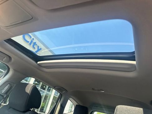 Used 2022 Honda CR-V EX image 24