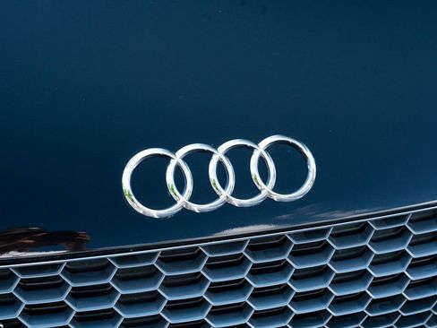 Used 2018 Audi R8 V10 AWD/4WD image 6