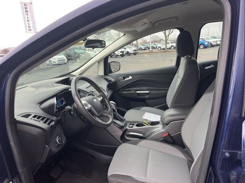 Certified 2017 Ford C-MAX SE image 18
