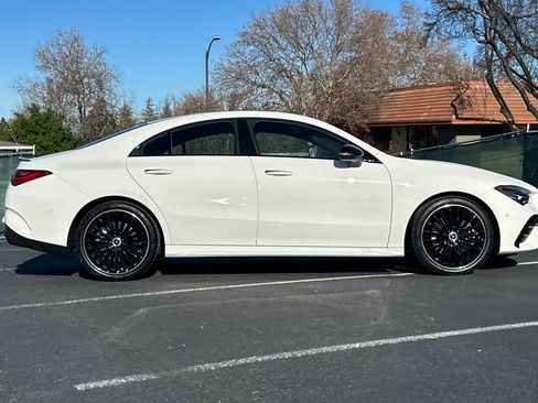 Used 2025 Mercedes-Benz CLA 250 4MATIC image 8
