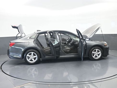 Used 2018 Chevrolet Malibu LS FWD image 63