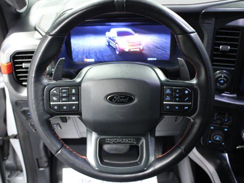 Used 2025 Ford F150 Raptor AWD/4WD image 17
