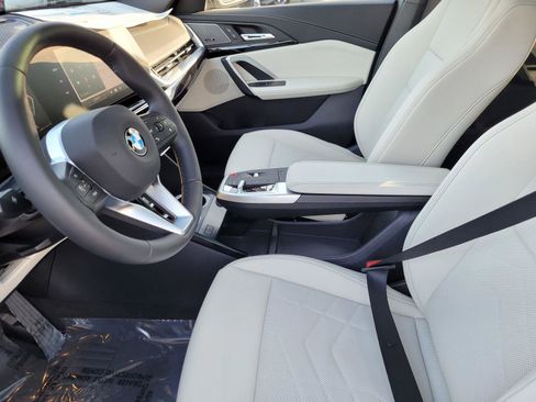New 2026 BMW X2 xDrive28i image 16