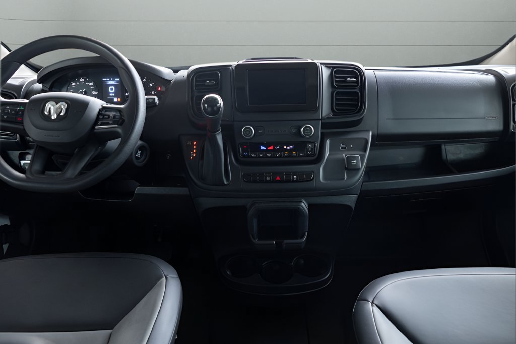 Used 2025 RAM ProMaster 2500 w/ Convenience Group FWD image 18