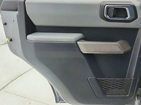 Used 2023 Ford Bronco Black Diamond image 30