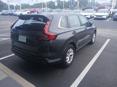 Used 2024 Honda CR-V LX image 9