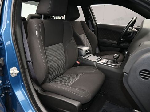 Used 2023 Dodge Charger SXT w/ Blacktop Package image 39