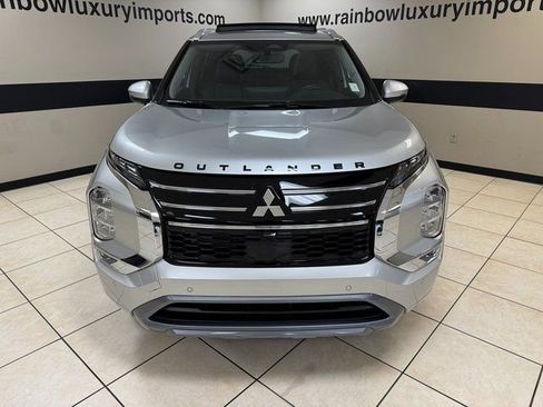 New 2026 Mitsubishi Outlander SEL image 2