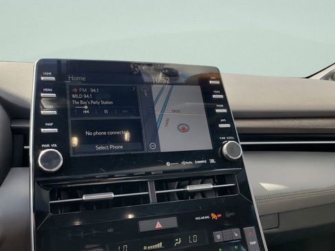 Used 2019 Toyota Avalon Limited w/ Advanced Safety Package image 21