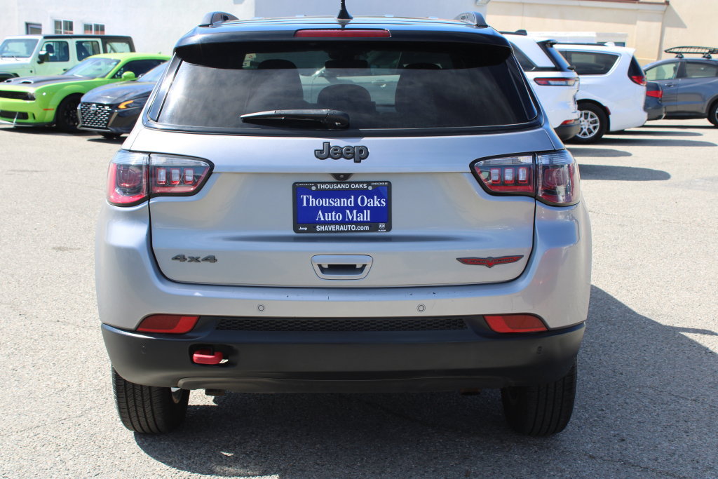 Used 2024 Jeep Compass Trailhawk AWD/4WD image 5
