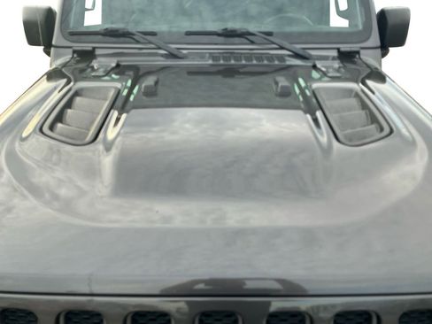 Used 2018 Jeep Wrangler Unlimited Rubicon image 22