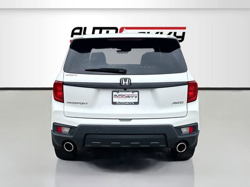 Used 2023 Honda Passport EX-L image 6