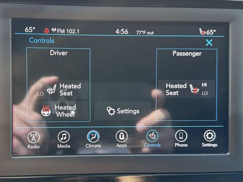 Used 2019 Chrysler Pacifica Touring-L FWD image 66
