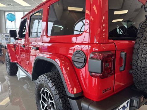 New 2026 Jeep Wrangler Unlimited Rubicon image 9