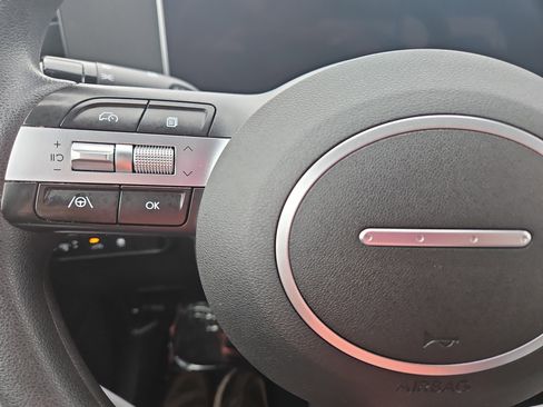 Used 2025 Hyundai Santa Cruz SEL image 10