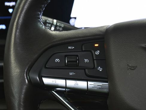 Used 2023 Cadillac Escalade Sport w/ LPO, ONYX Package image 30