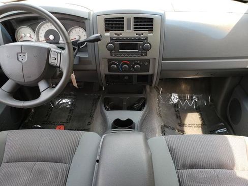 Used 2007 Dodge Dakota SLT w/ Popular Equipment Group RWD image 14
