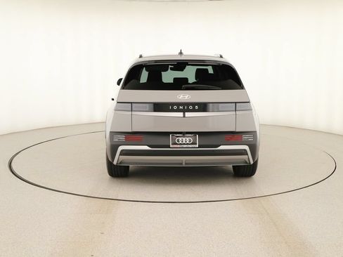 Used 2025 Hyundai Ioniq 5 SEL RWD image 5