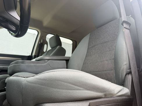 Used 2019 RAM 1500 Big Horn AWD/4WD image 11
