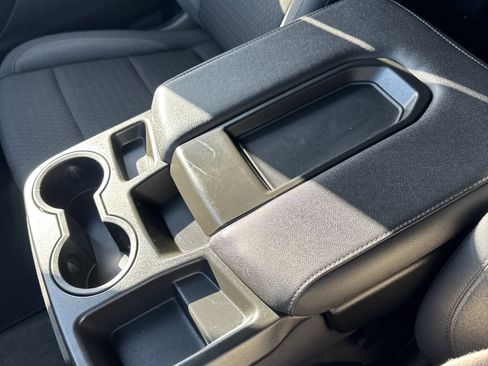 Used 2022 Chevrolet Tahoe LS image 22