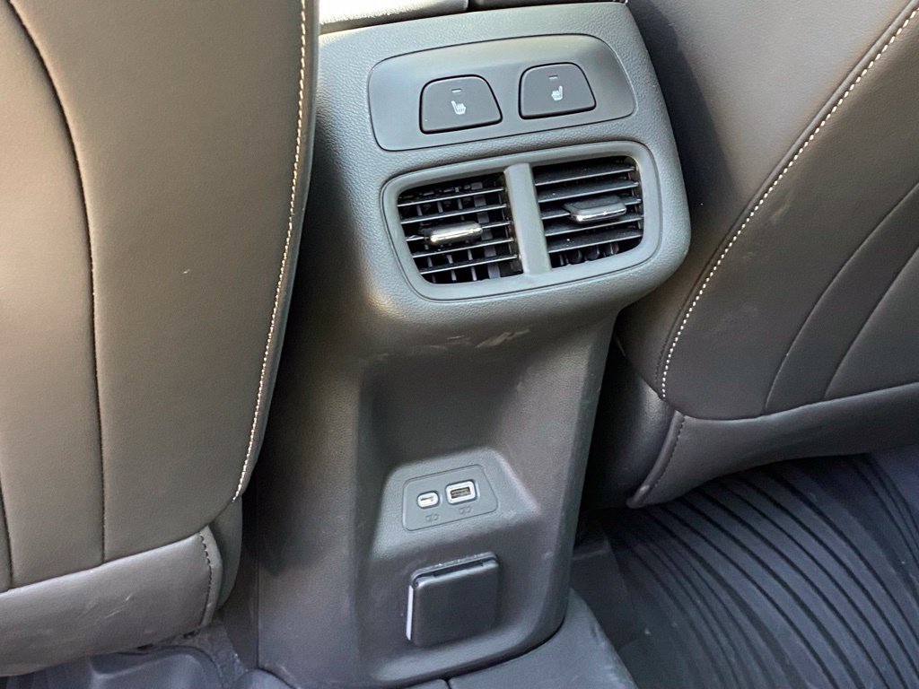 Used 2023 Buick Envision Avenir AWD/4WD image 28