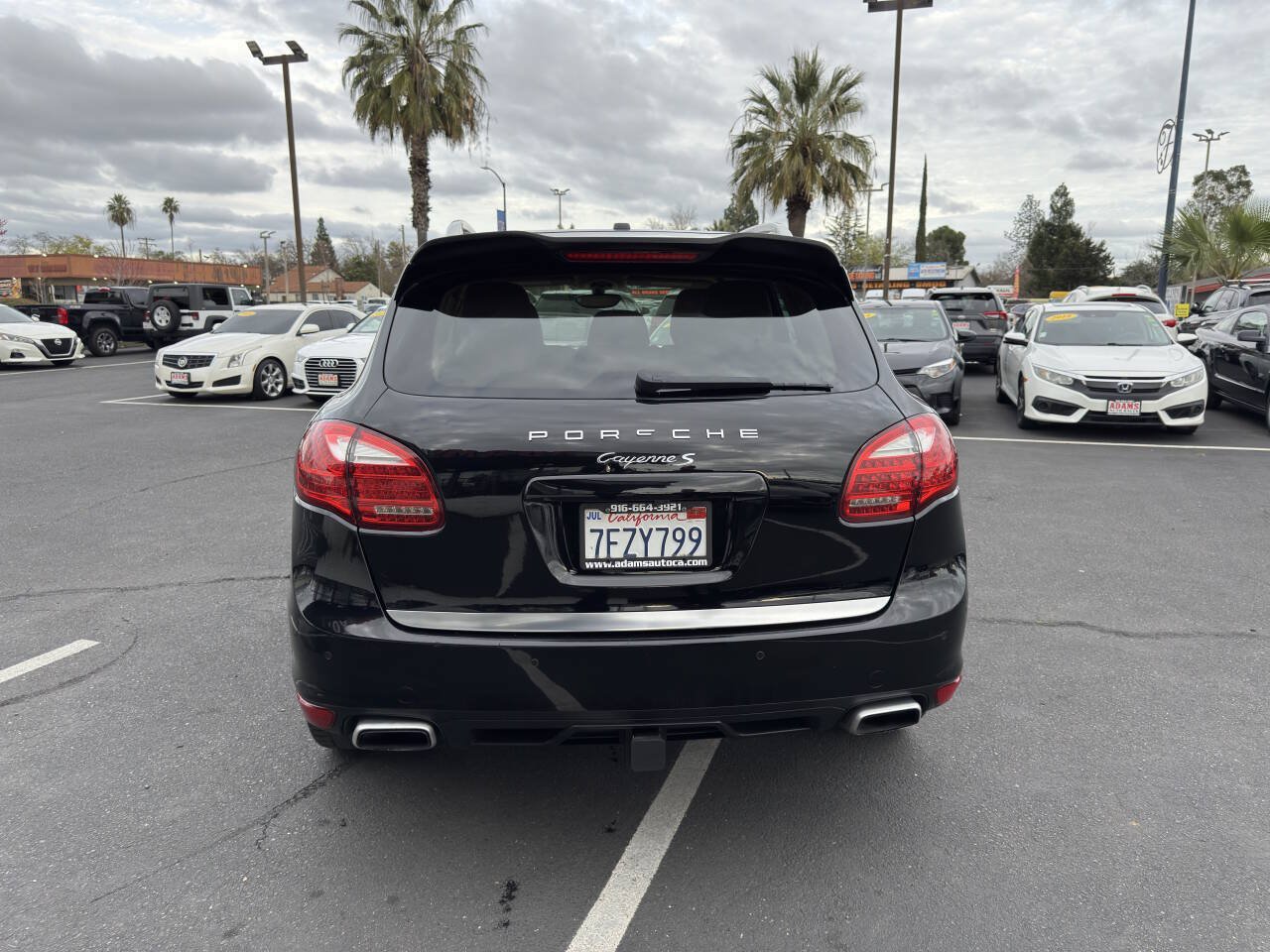 Used 2014 Porsche Cayenne S AWD/4WD image 4