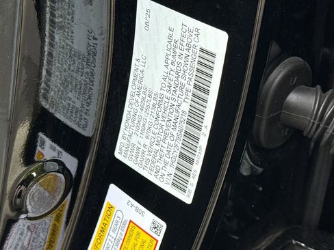 Certified 2025 Honda Accord Sport image 27