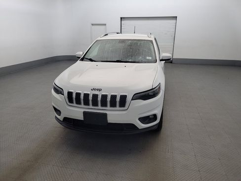Used 2020 Jeep Cherokee Latitude Plus AWD/4WD image 15