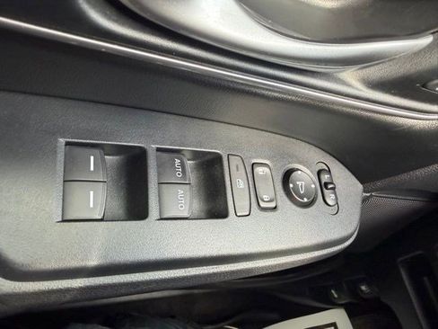 Used 2017 Honda CR-V Touring image 25