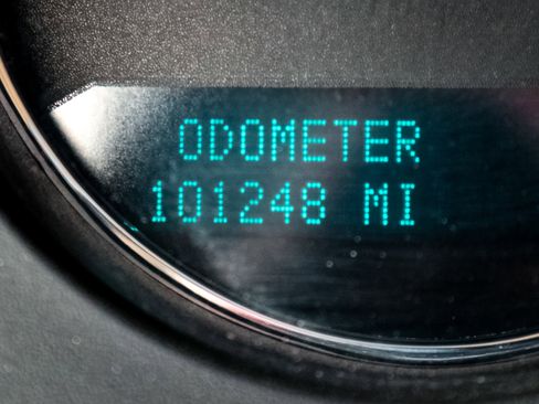 Used 2011 Chevrolet Avalanche LT w/ Regional Value Package image 22