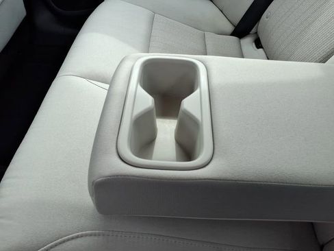 Used 2023 Nissan Altima 2.5 SV w/ SV Premium Package image 8