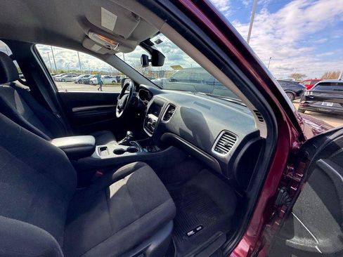 Used 2019 Dodge Durango SXT w/ 3rd Row Seating Group AWD/4WD image 19
