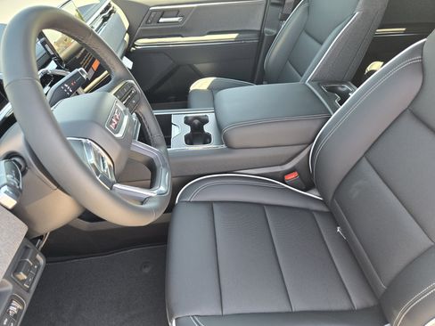 New 2026 GMC Sierra EV Elevation w/ LPO, Elevation Dark Package image 10