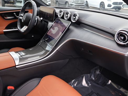 Used 2023 Mercedes-Benz C 300 Sedan image 28