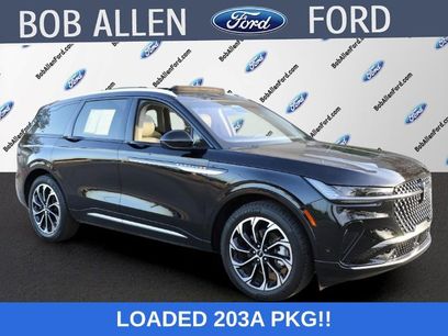 Used 2024 Lincoln Nautilus Reserve w/ Equipment Group 203A