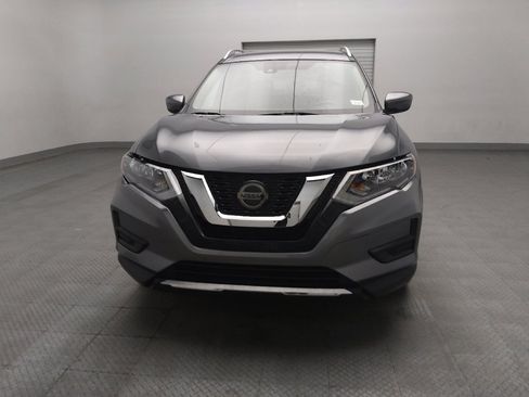 Used 2020 Nissan Rogue SV FWD image 15